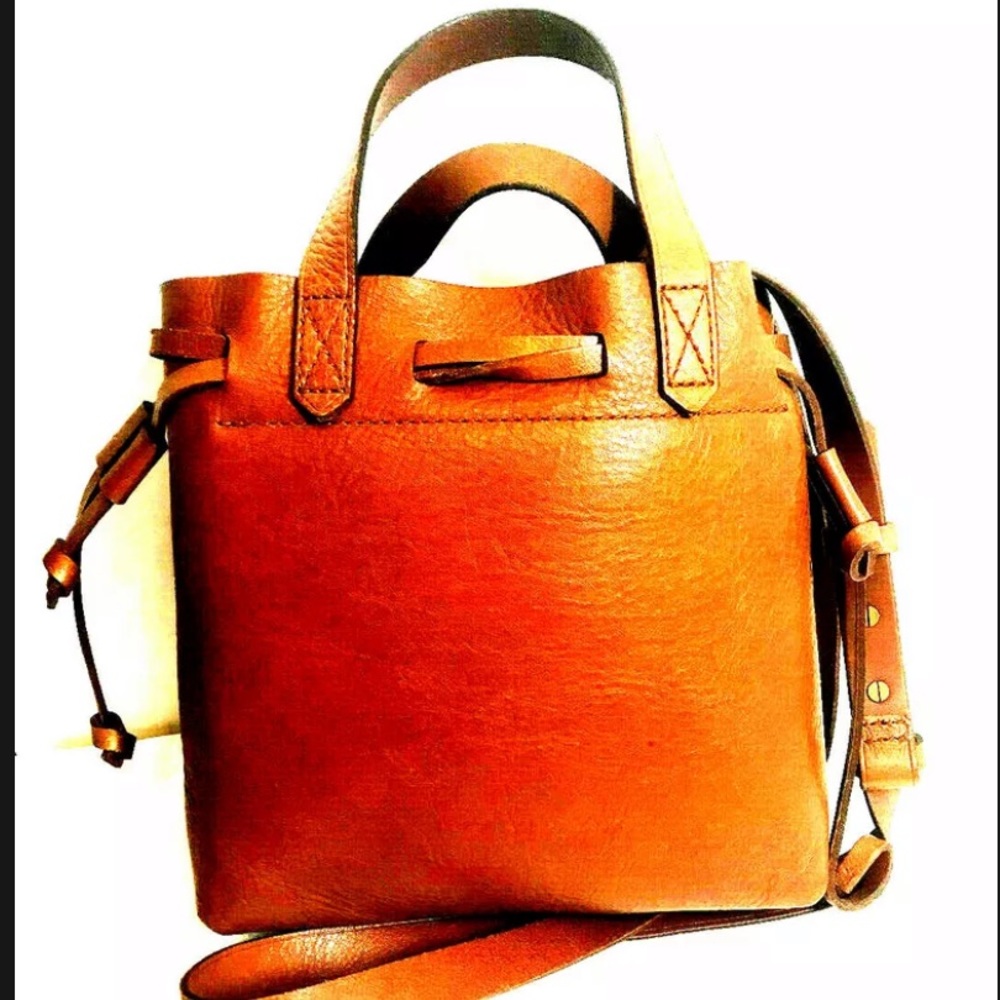 Madewell small transporter